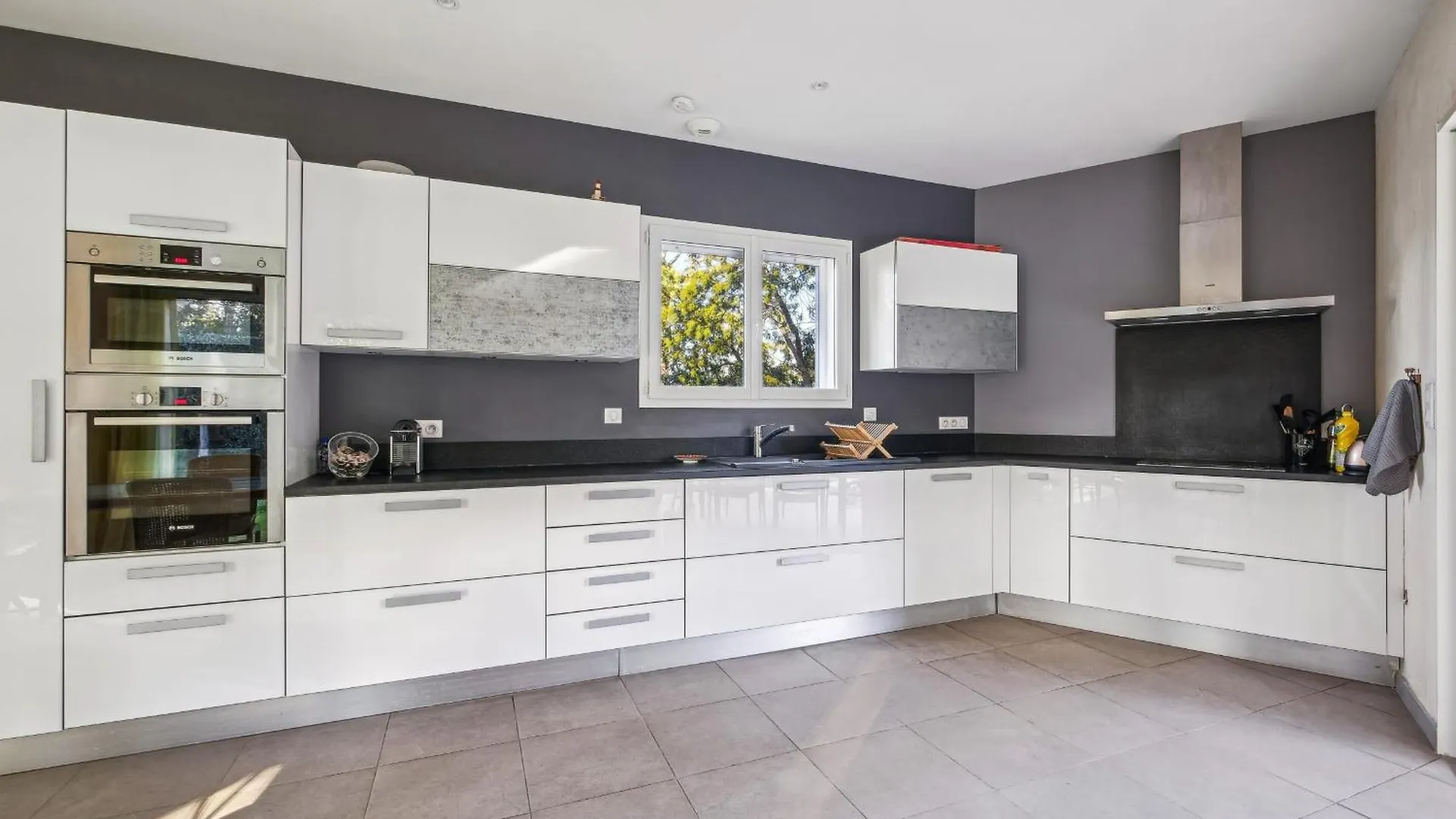 Villa Avec Pisicne Proche Mer Frejus 8 Pers 0*,  France